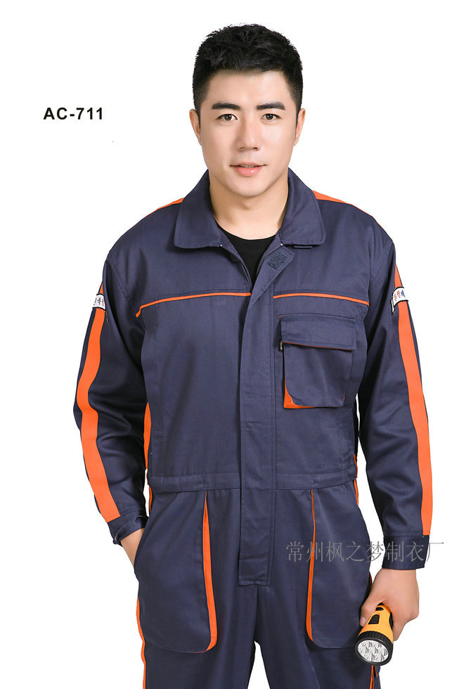 连体服 